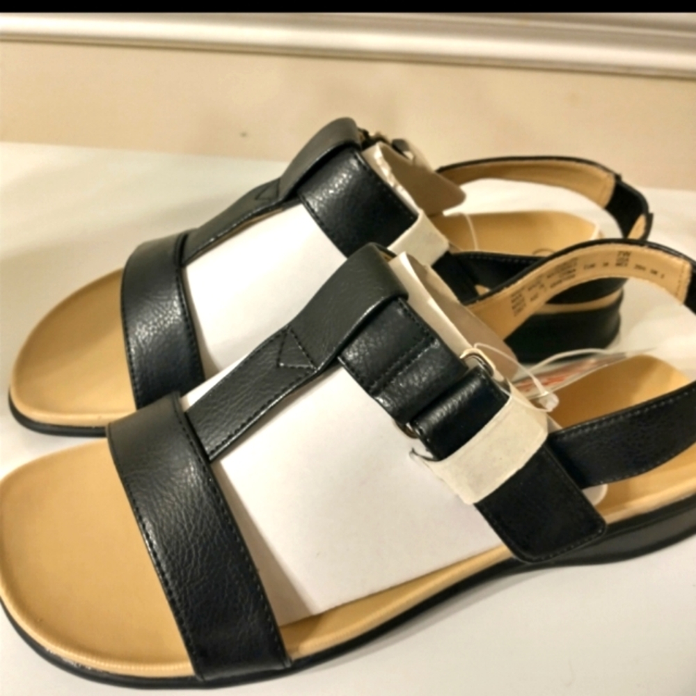 Black leather summer Sandal